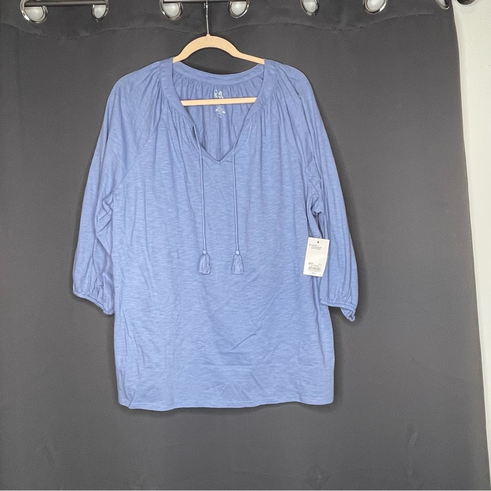 New with tags Croft & Barrow light blue women’s top